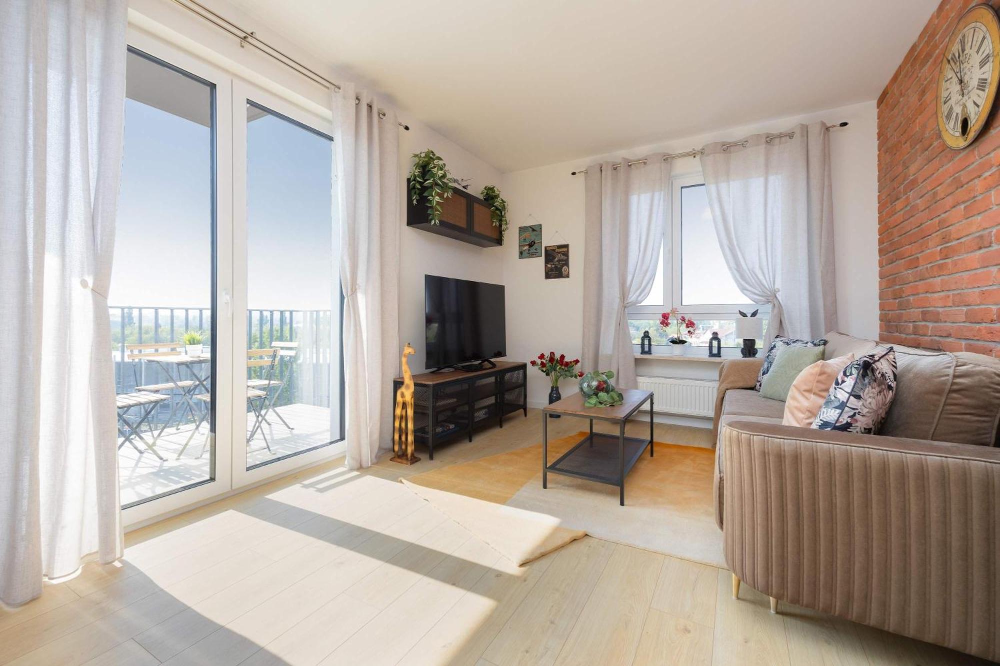 Exceptional In With Parking By Renters Apartament *